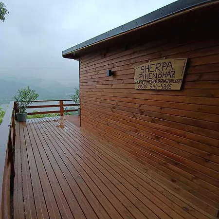 펜션 Sherpa Pihenohaz *