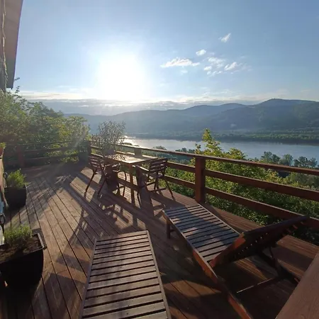 펜션 Sherpa Pihenohaz *