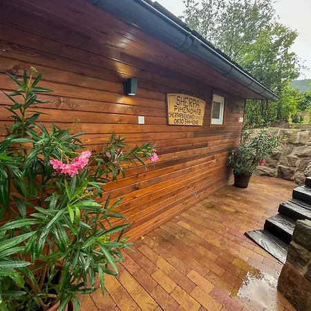 펜션 Sherpa Pihenohaz 나기마로스